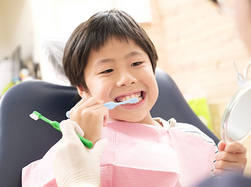 お子さんの歯を守るための予防歯科
